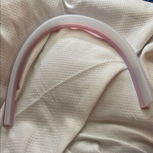 Flexible Silicone Shower Water Dam / Threahold splash guard 39.5” Brand new